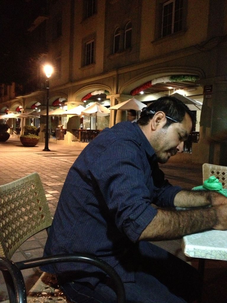 Feo, Fuerte, y Formal