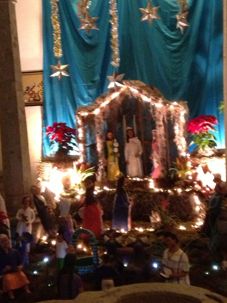 jesushasarrivedbrujula